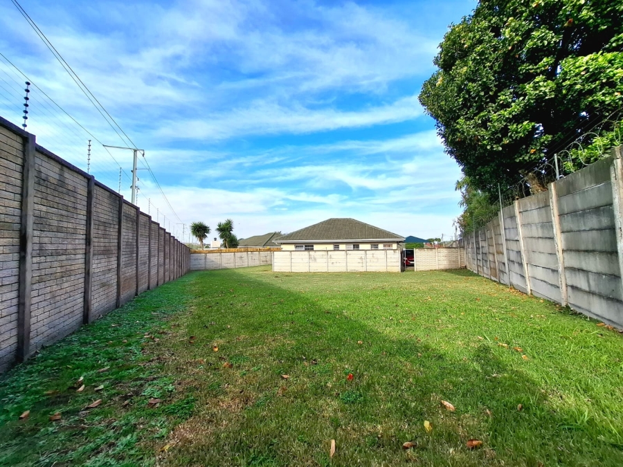 3 Bedroom Property for Sale in Cambridge West Eastern Cape